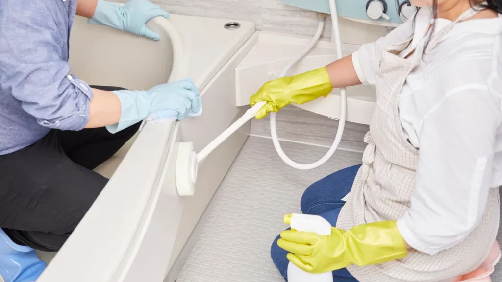 ilustrasi pekerjaan bio cleaning